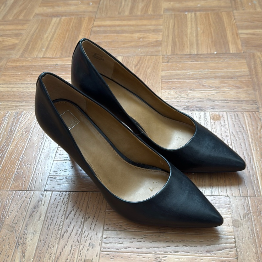 Professional black heels
